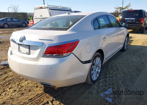 2013 Buick Lacrosse Premium 1 Group z USA, uszkodzony, nr VIN 1G4GF5E33DF221331